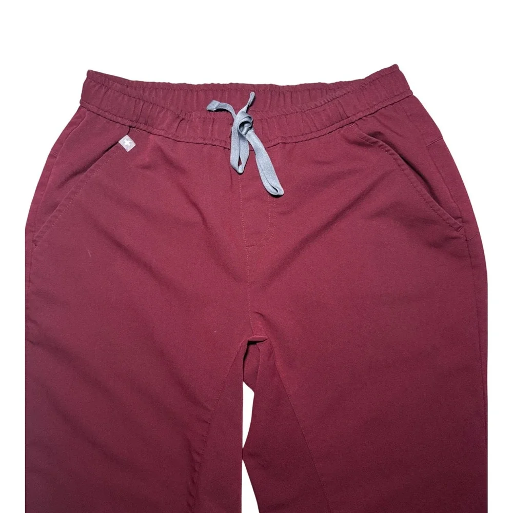 FIGS Tansen Burgundy Jogger Healthcare Scrub Pants Mens Size Small/Short